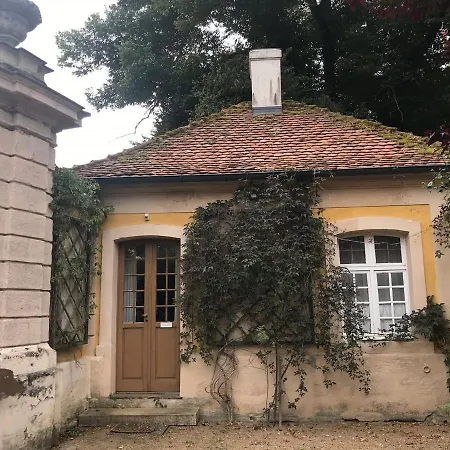 Kavaliershaus Schloss Dennenlohe *